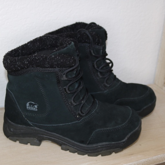 sorel waterproof black boots